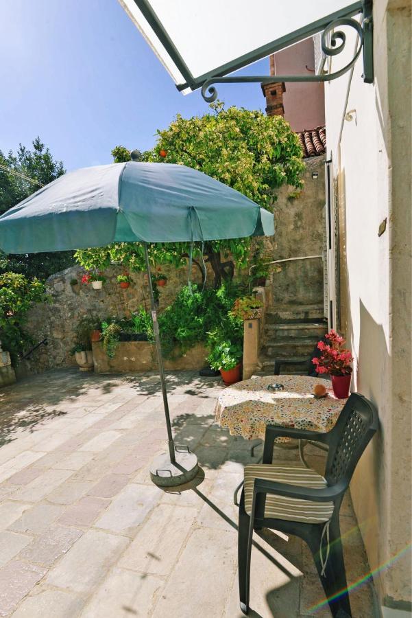 דוברובניק Guesthouse Manda מראה חיצוני תמונה