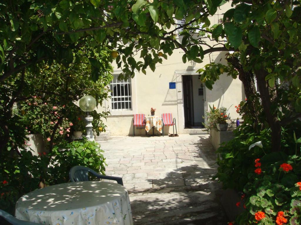 דוברובניק Guesthouse Manda מראה חיצוני תמונה